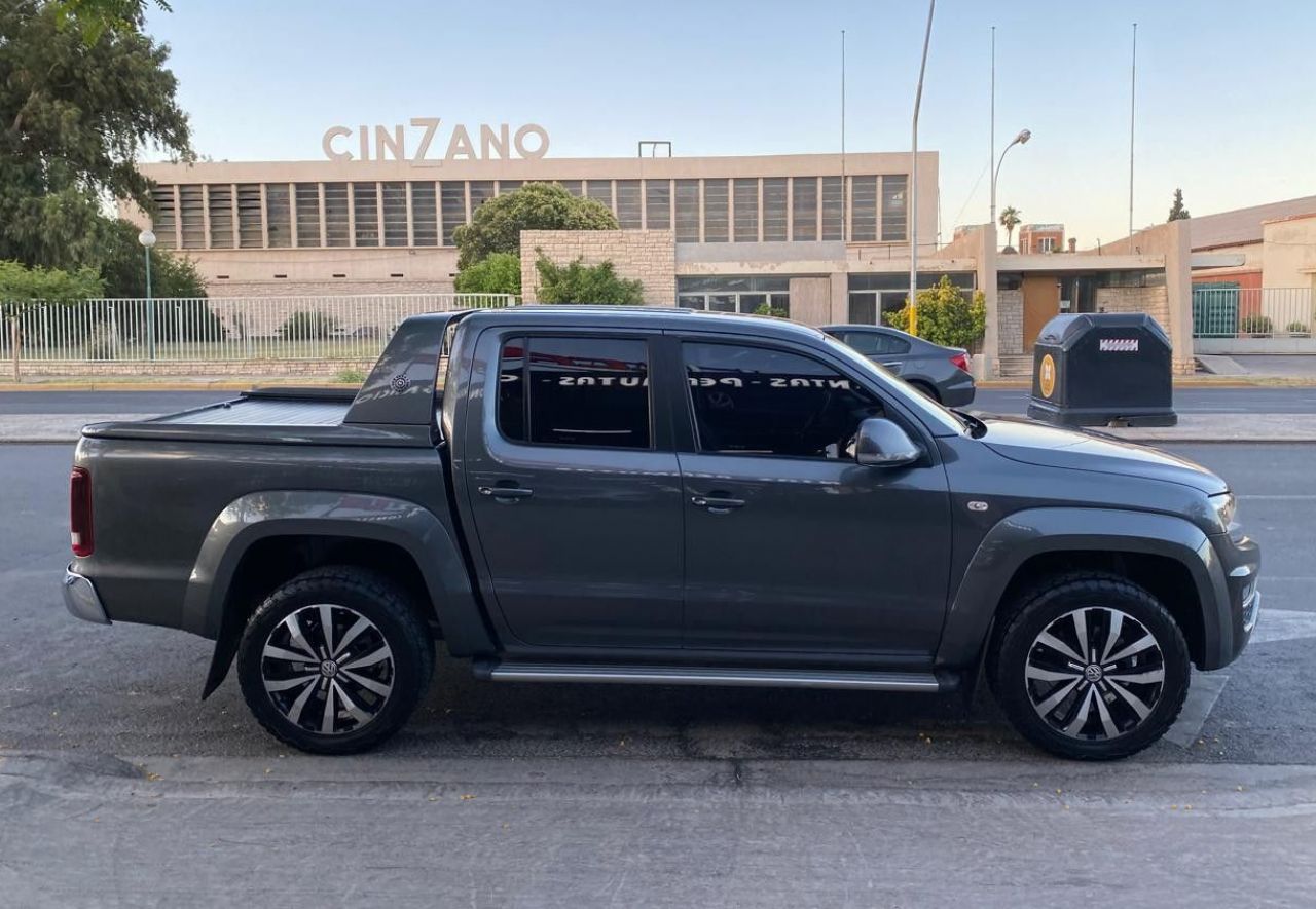 Volkswagen Amarok Usada Financiado en San Juan, deRuedas