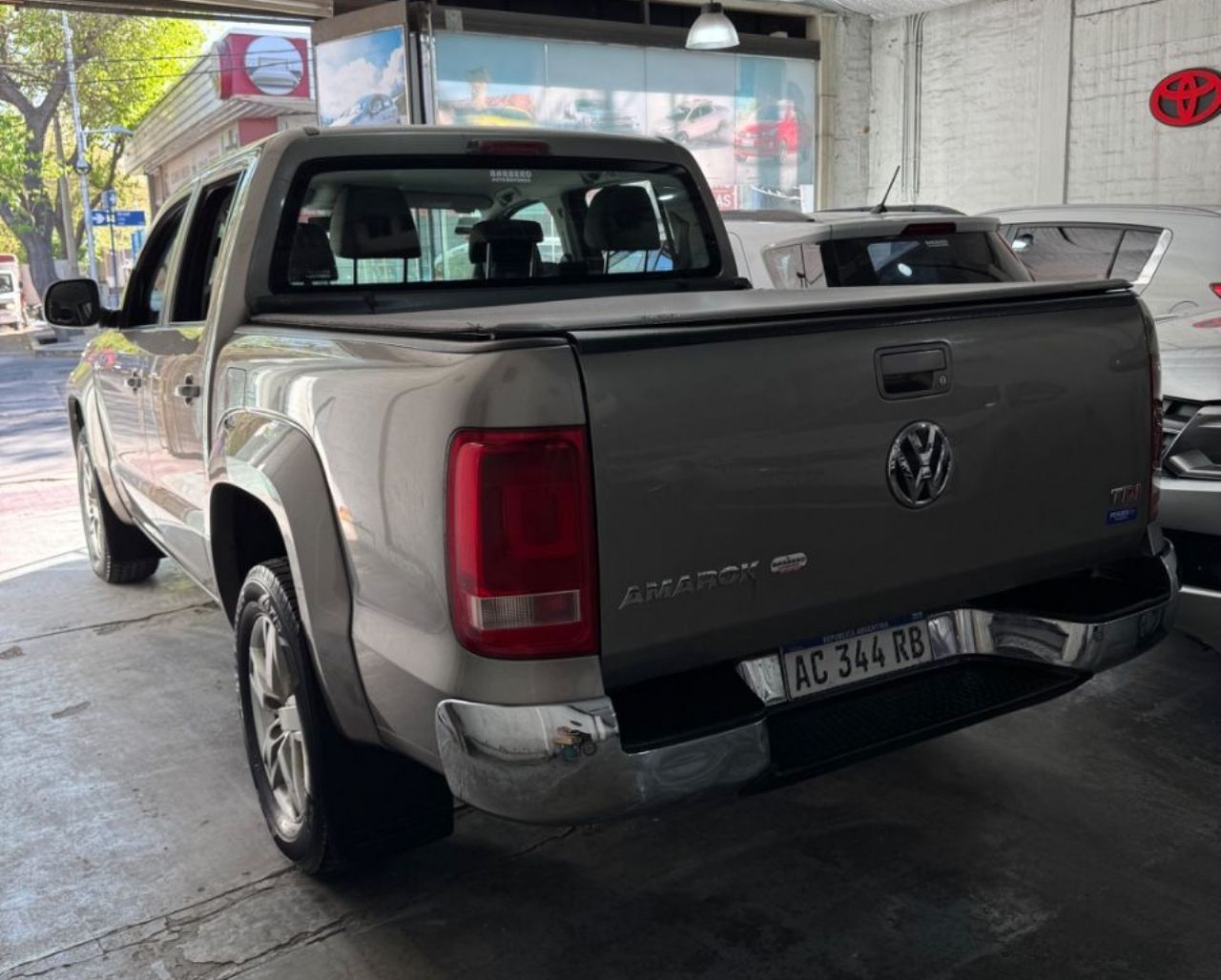 Volkswagen Amarok Usada en Mendoza, deRuedas