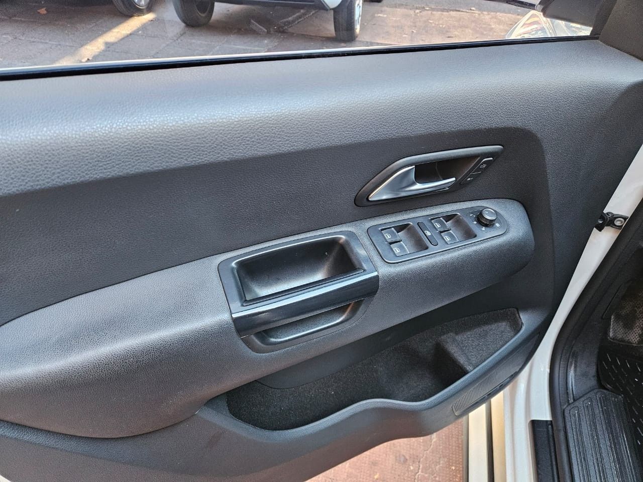 Volkswagen Amarok Usada en Mendoza, deRuedas