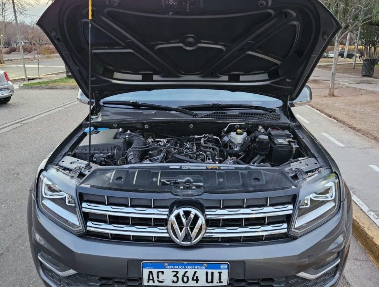 Volkswagen Amarok Usada Financiado en Mendoza, deRuedas