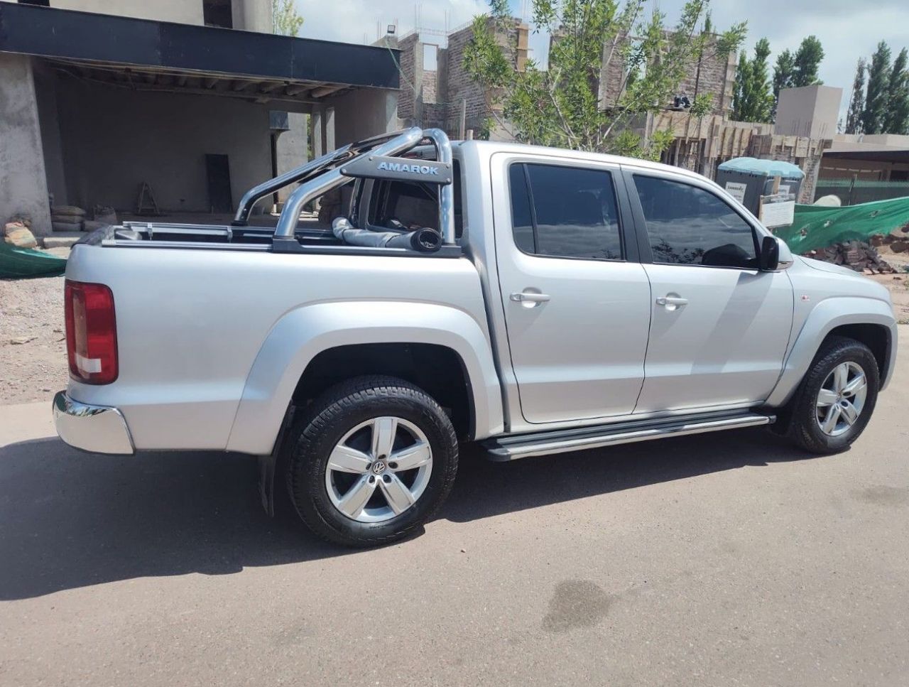 Volkswagen Amarok Usada en Mendoza, deRuedas