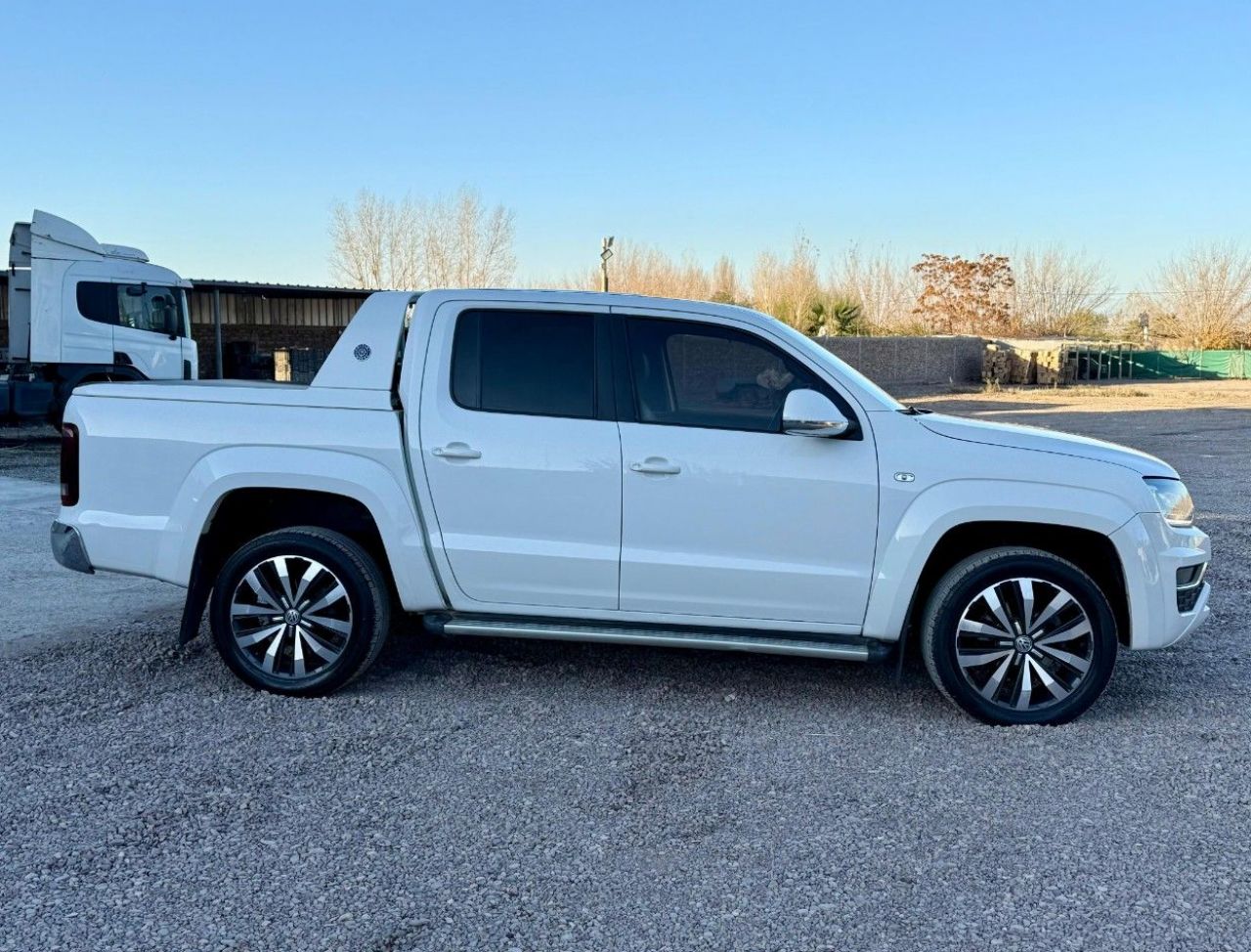 Volkswagen Amarok Usada Financiado en Mendoza, deRuedas