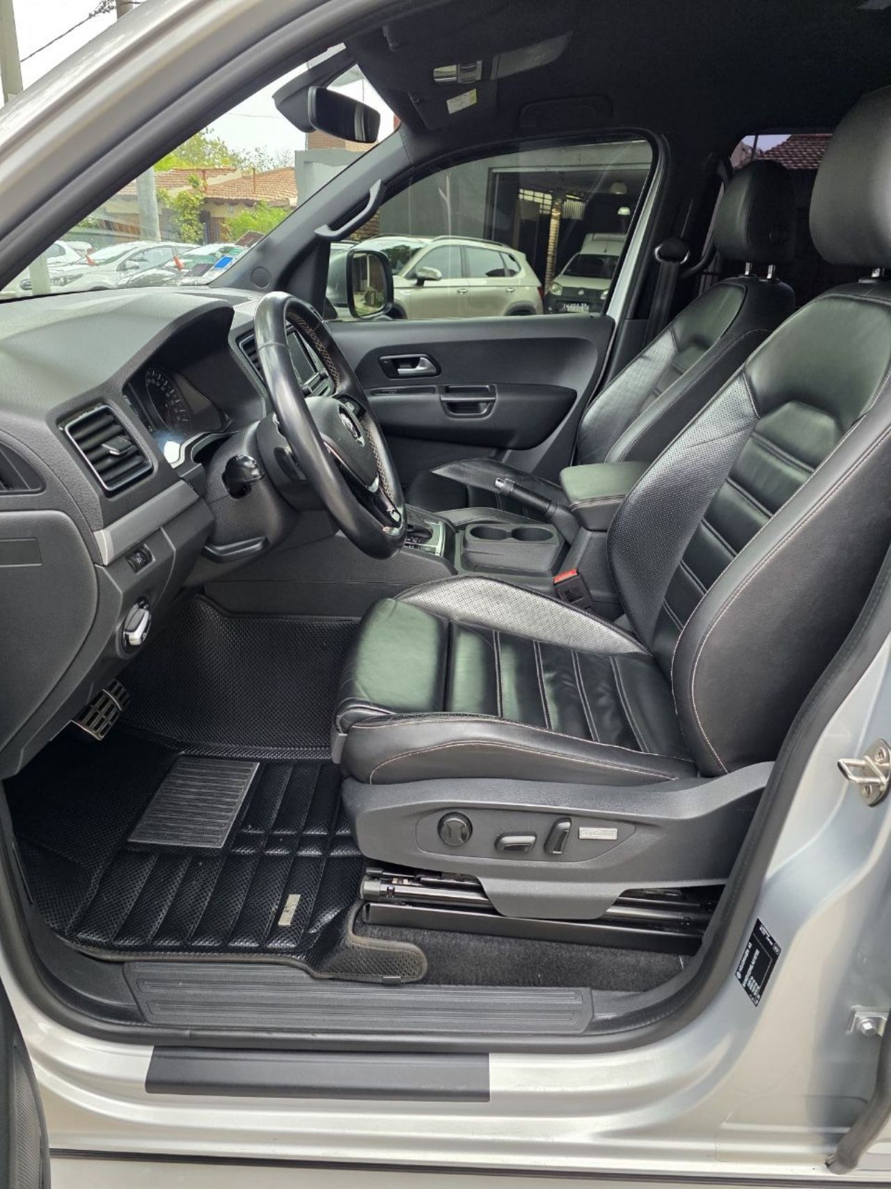 Volkswagen Amarok Usada en Mendoza, deRuedas