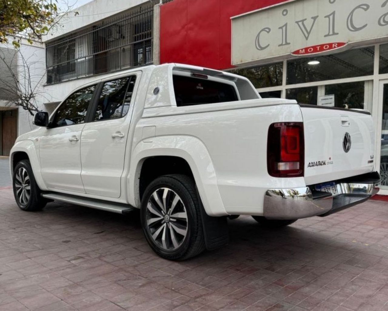 Volkswagen Amarok Usada en Mendoza, deRuedas