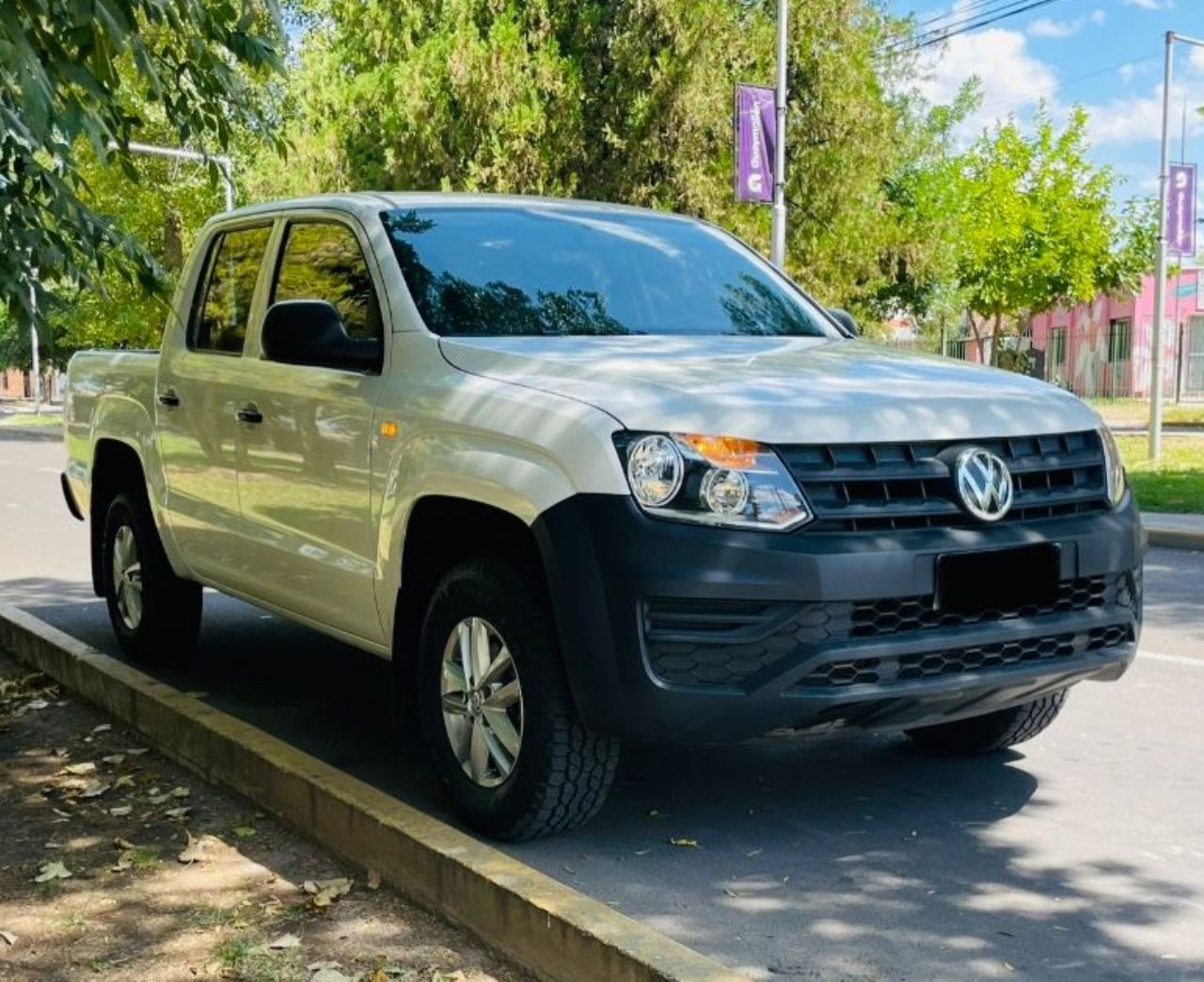 Volkswagen Amarok Usada Financiado en Mendoza, deRuedas