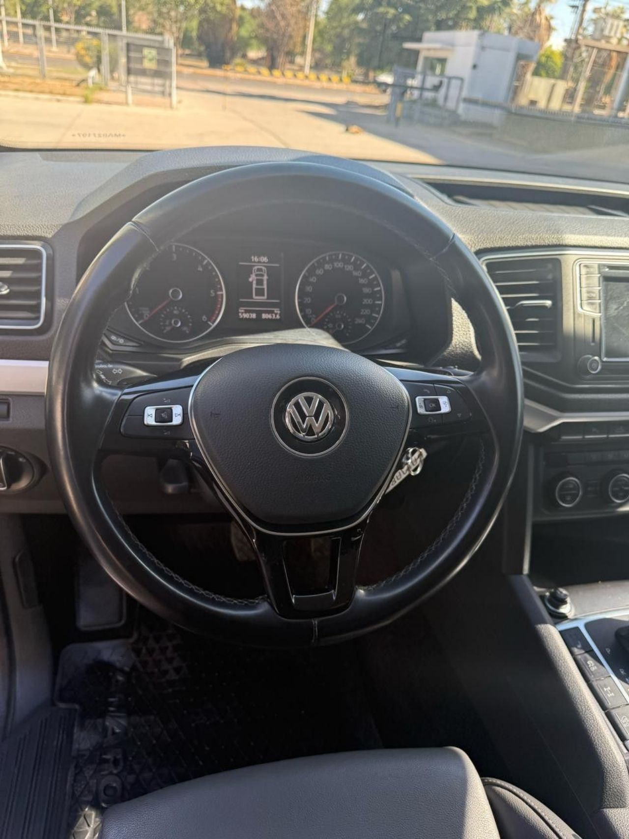 Volkswagen Amarok Usada en Mendoza, deRuedas