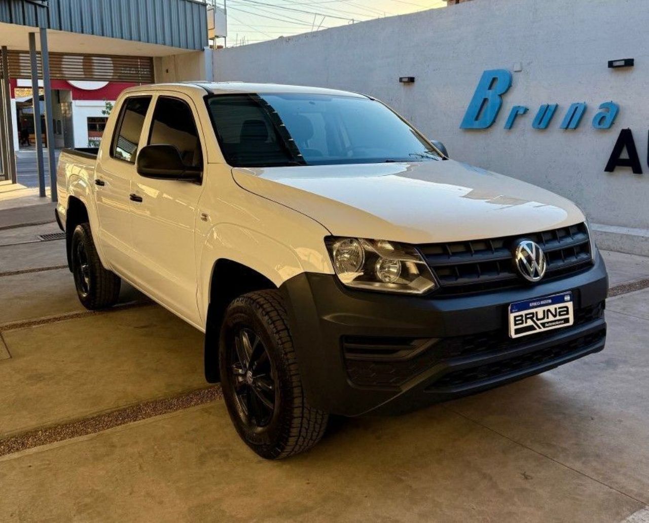 Volkswagen Amarok Usada Financiado en Mendoza, deRuedas