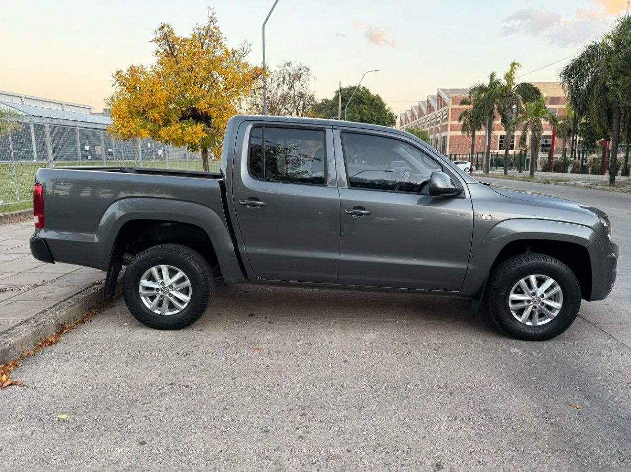 Volkswagen Amarok Usada Financiado en Córdoba, deRuedas