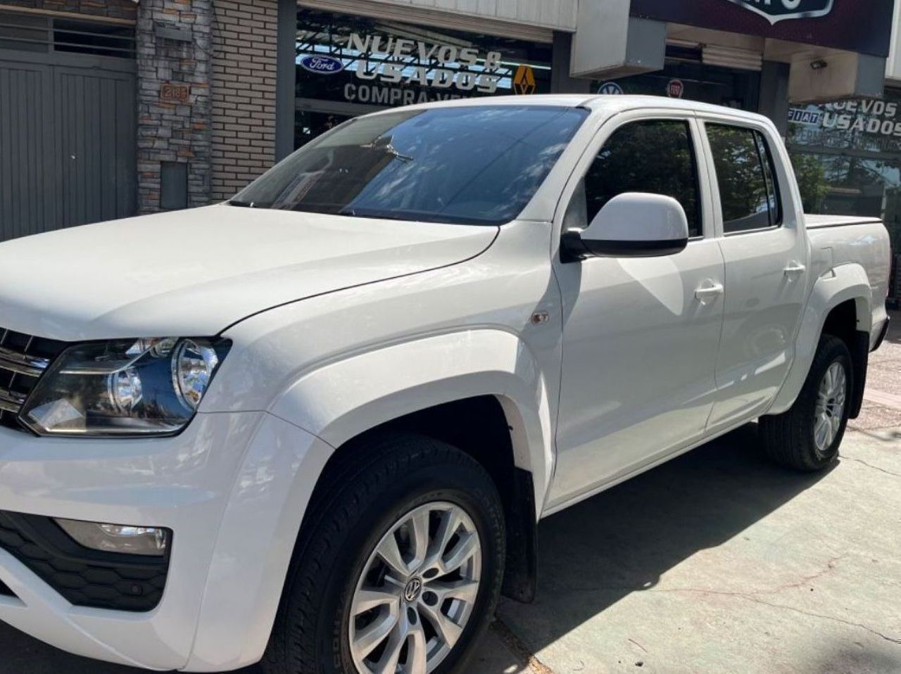 Volkswagen Amarok Usada en Mendoza, deRuedas