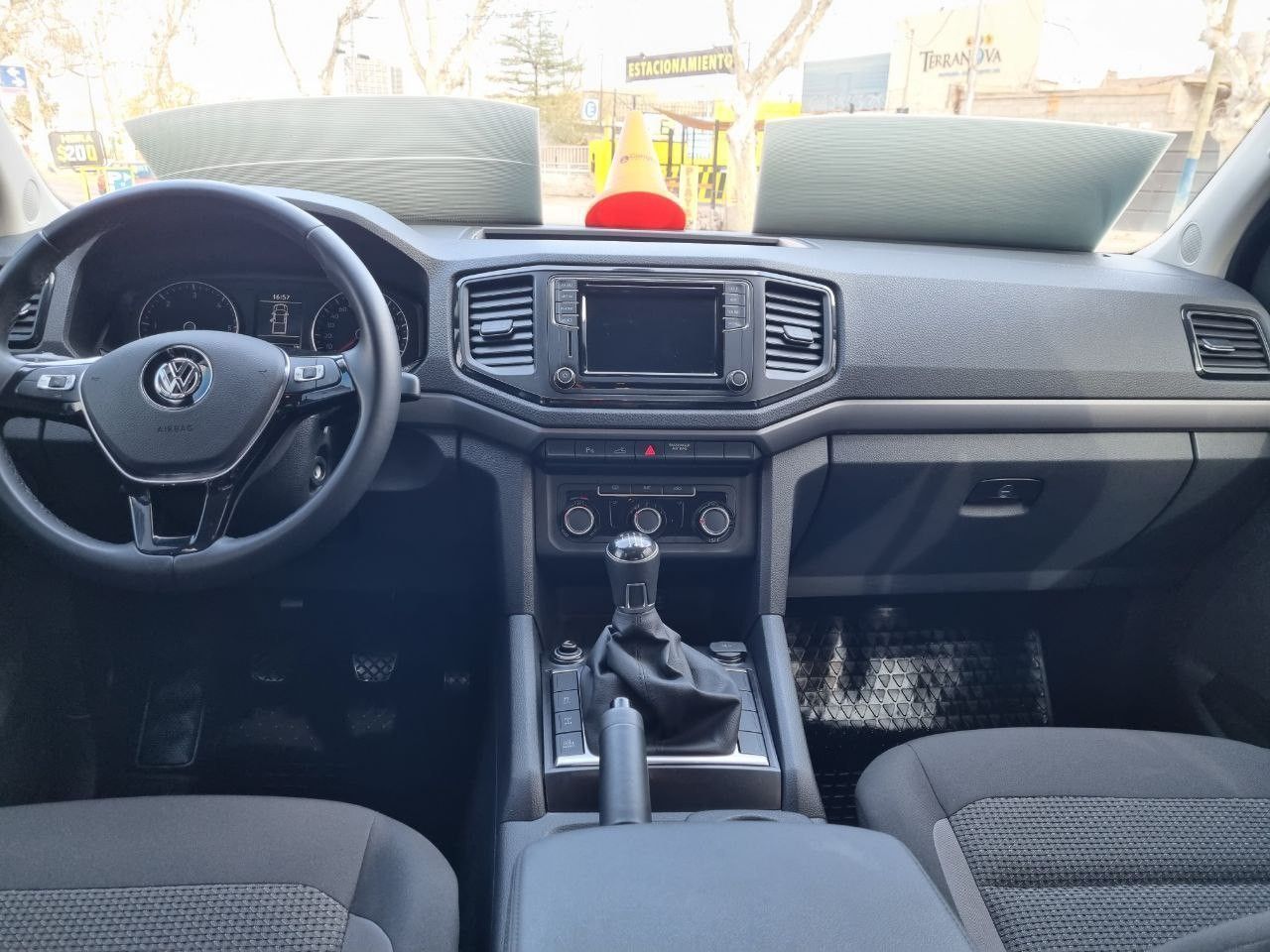 Volkswagen Amarok Usada en Mendoza, deRuedas