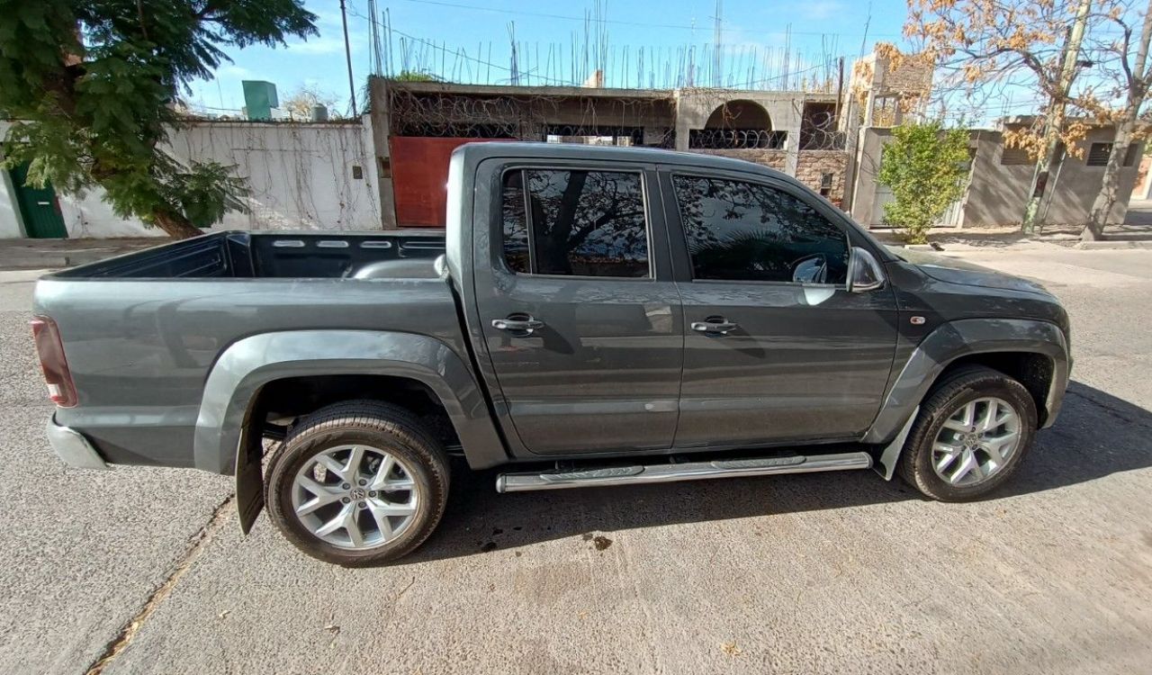 Volkswagen Amarok Usada en Mendoza, deRuedas