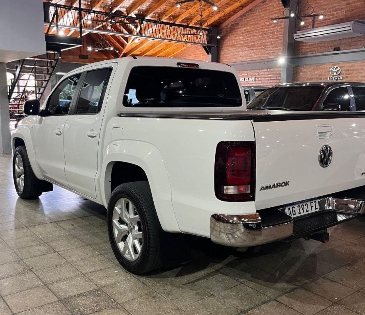 Volkswagen Amarok Usada Financiado en San Juan, deRuedas