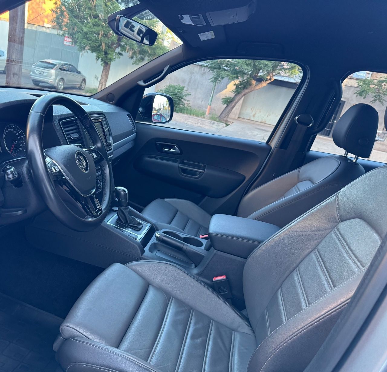 Volkswagen Amarok Usada en Mendoza, deRuedas
