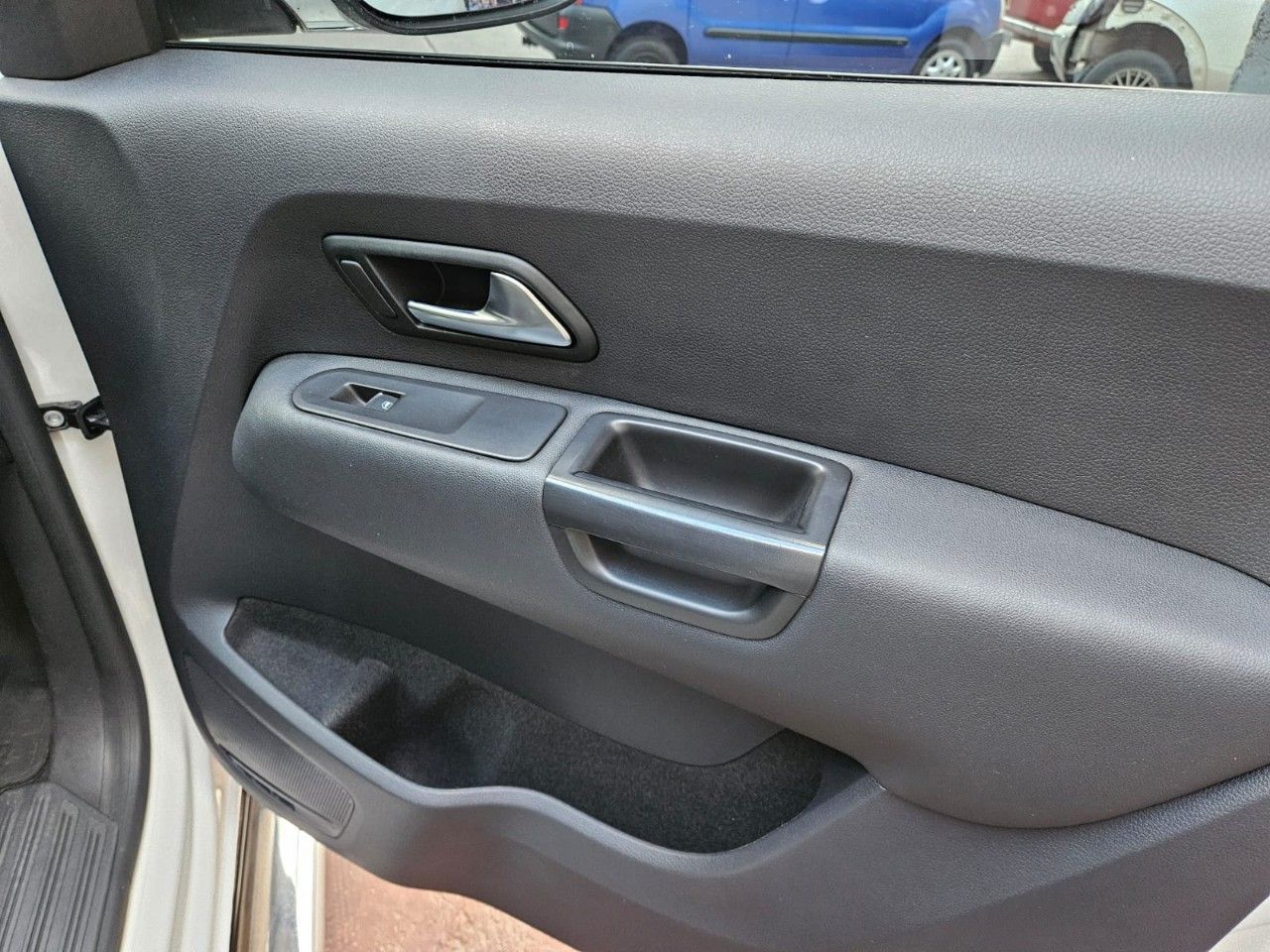 Volkswagen Amarok Usada en Mendoza, deRuedas