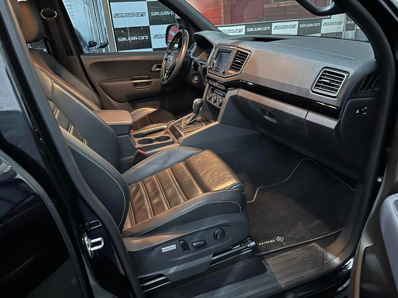 Volkswagen Amarok Usada Financiado en San Juan, deRuedas