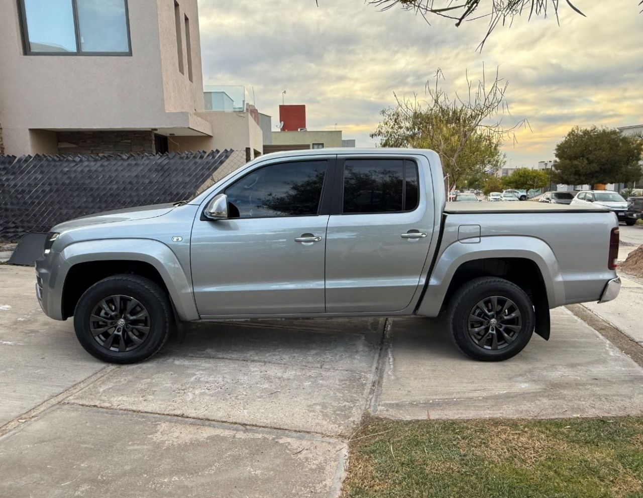 Volkswagen Amarok Usada en Mendoza, deRuedas