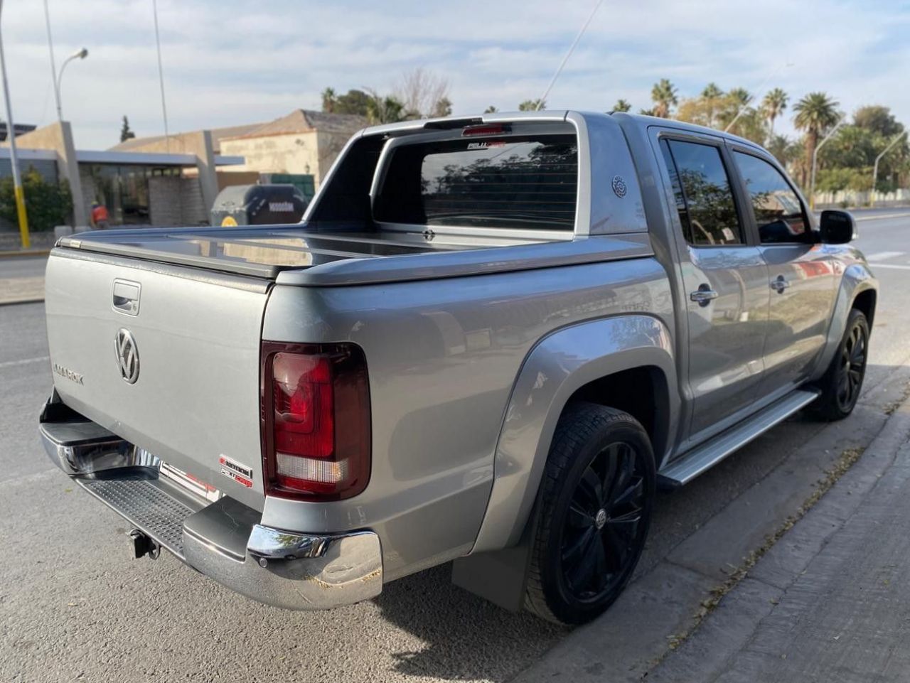 Volkswagen Amarok Usada Financiado en San Juan, deRuedas