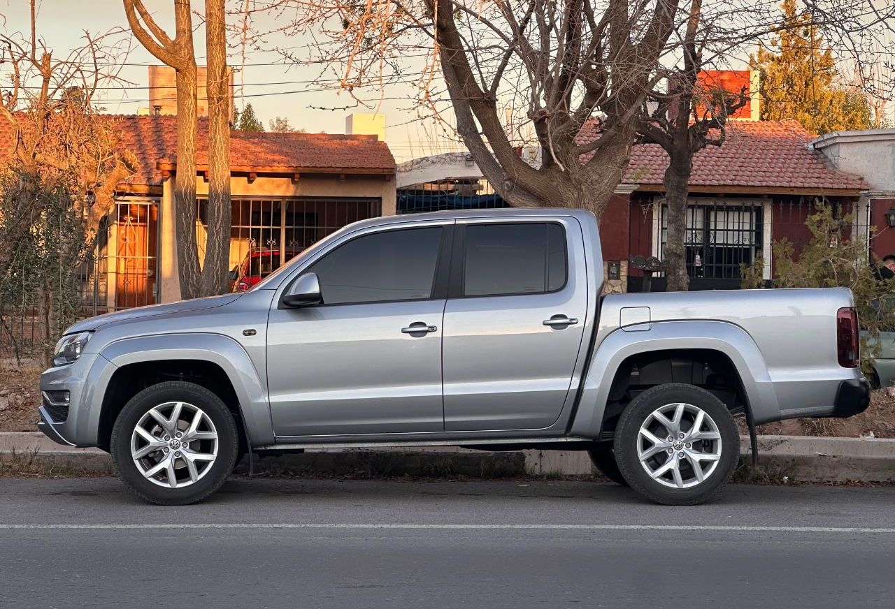 Volkswagen Amarok Usada Financiado en Mendoza, deRuedas