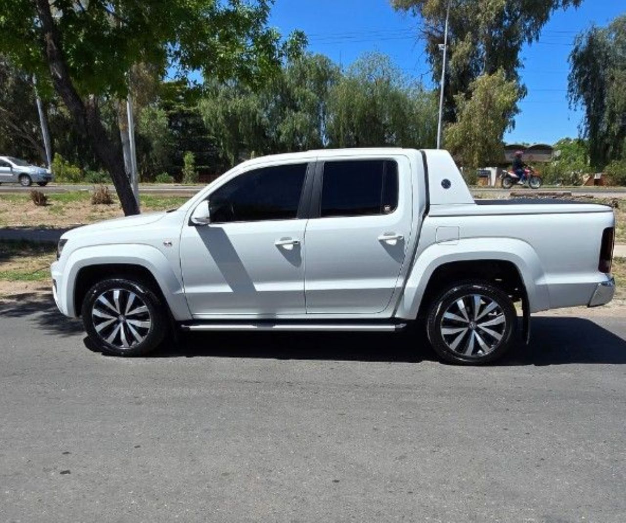 Volkswagen Amarok Usada en Mendoza, deRuedas