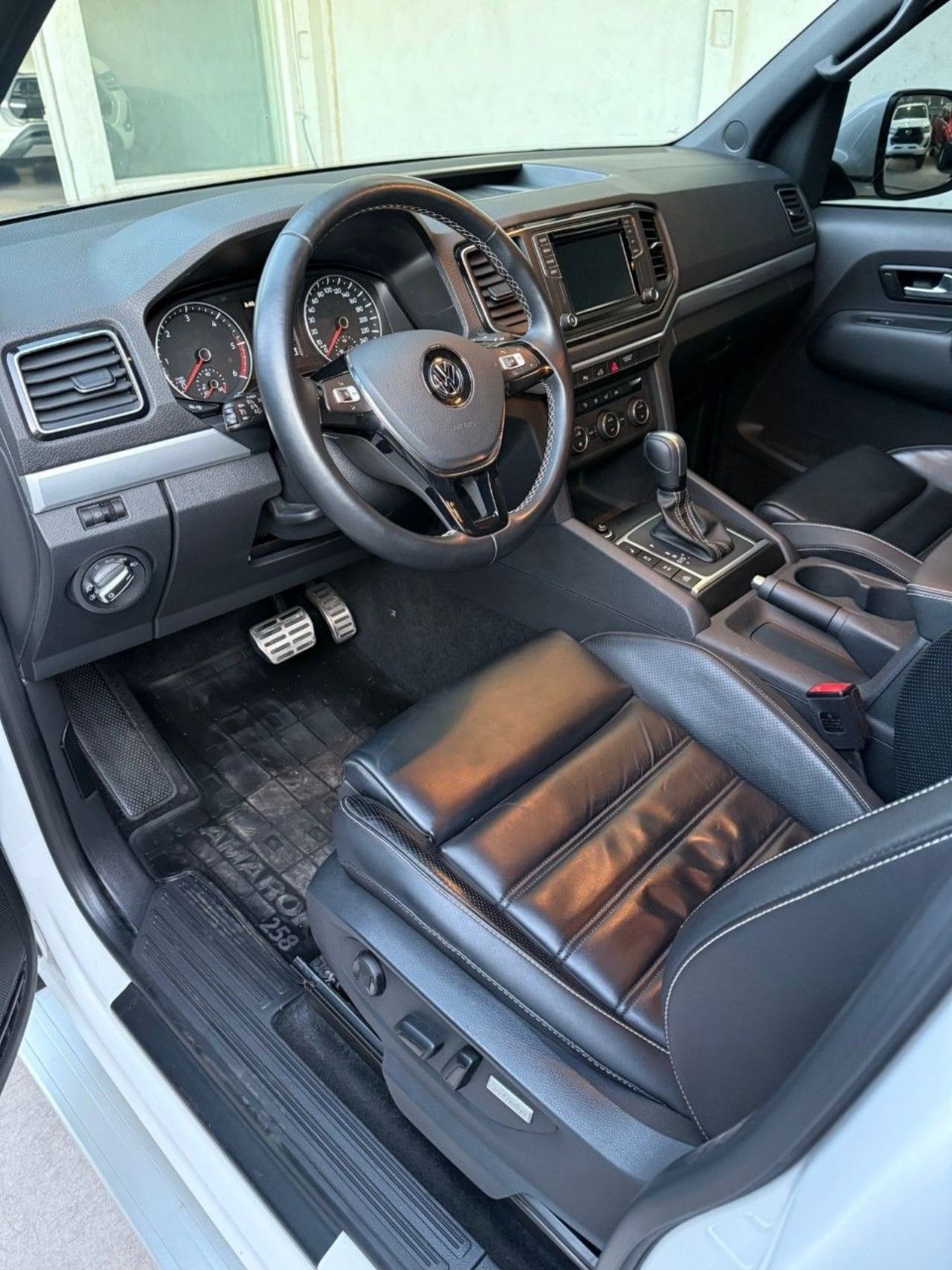 Volkswagen Amarok Usada Financiado en Mendoza, deRuedas