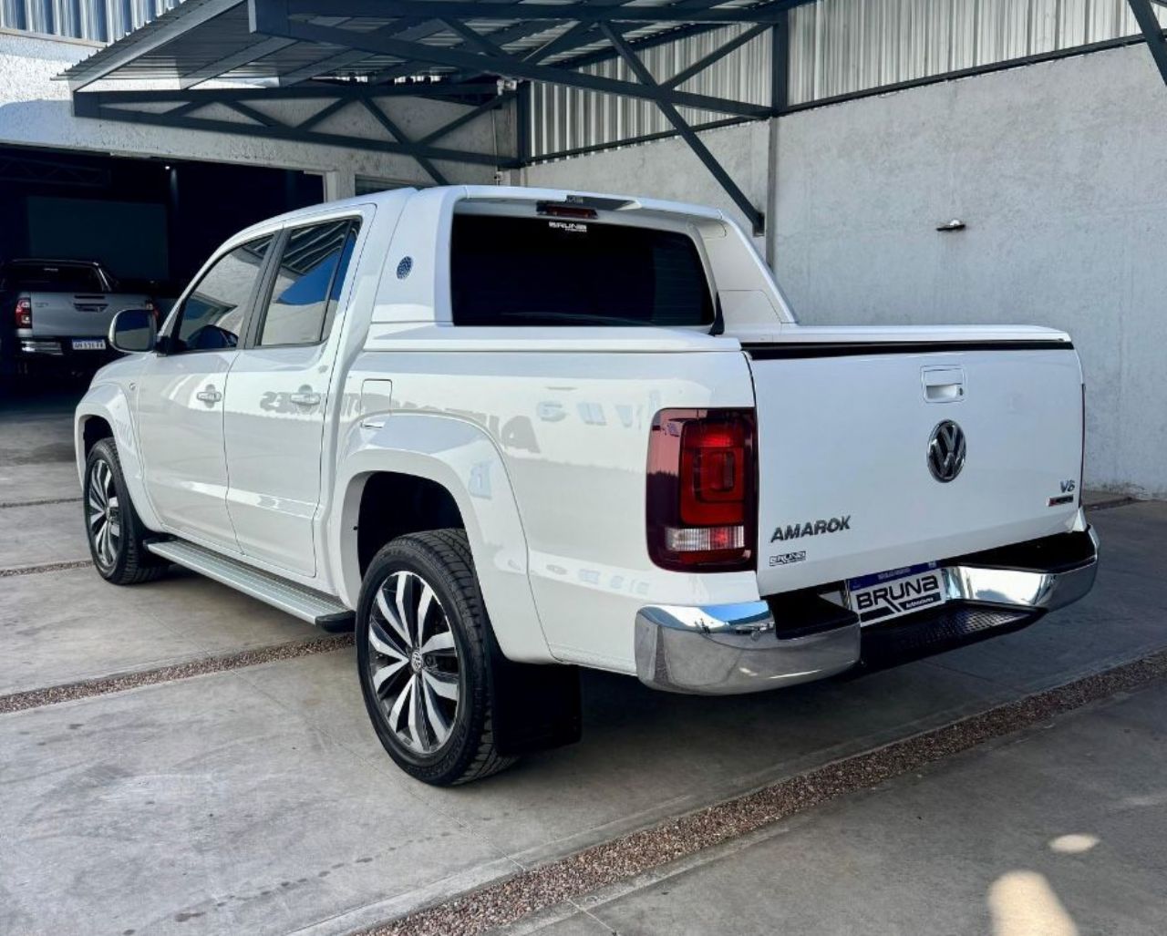 Volkswagen Amarok Usada Financiado en Mendoza, deRuedas