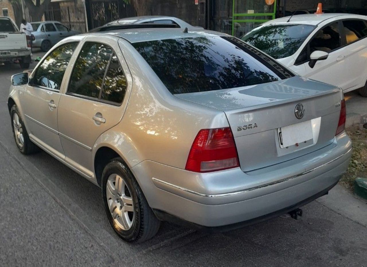 Volkswagen Bora Usado en Mendoza, deRuedas