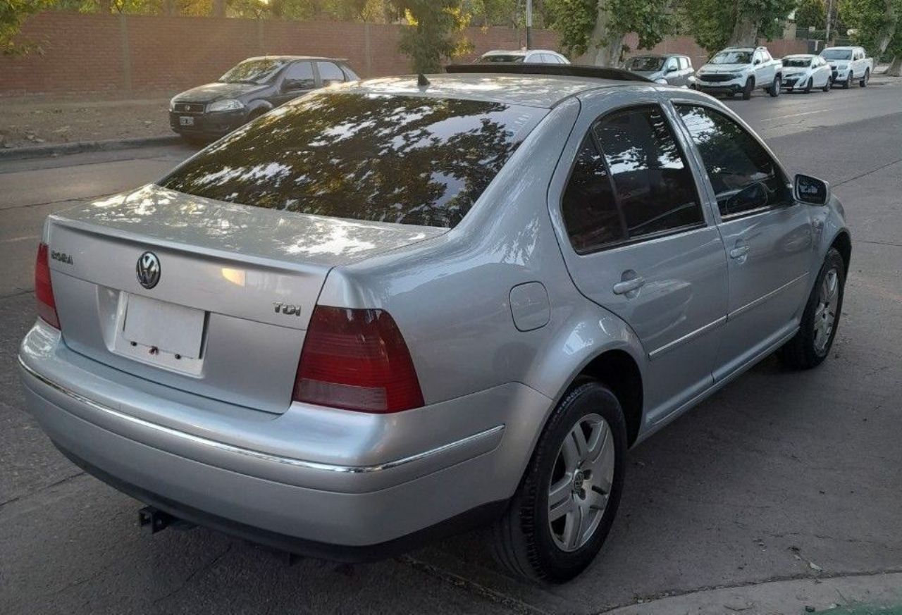 Volkswagen Bora Usado en Mendoza, deRuedas