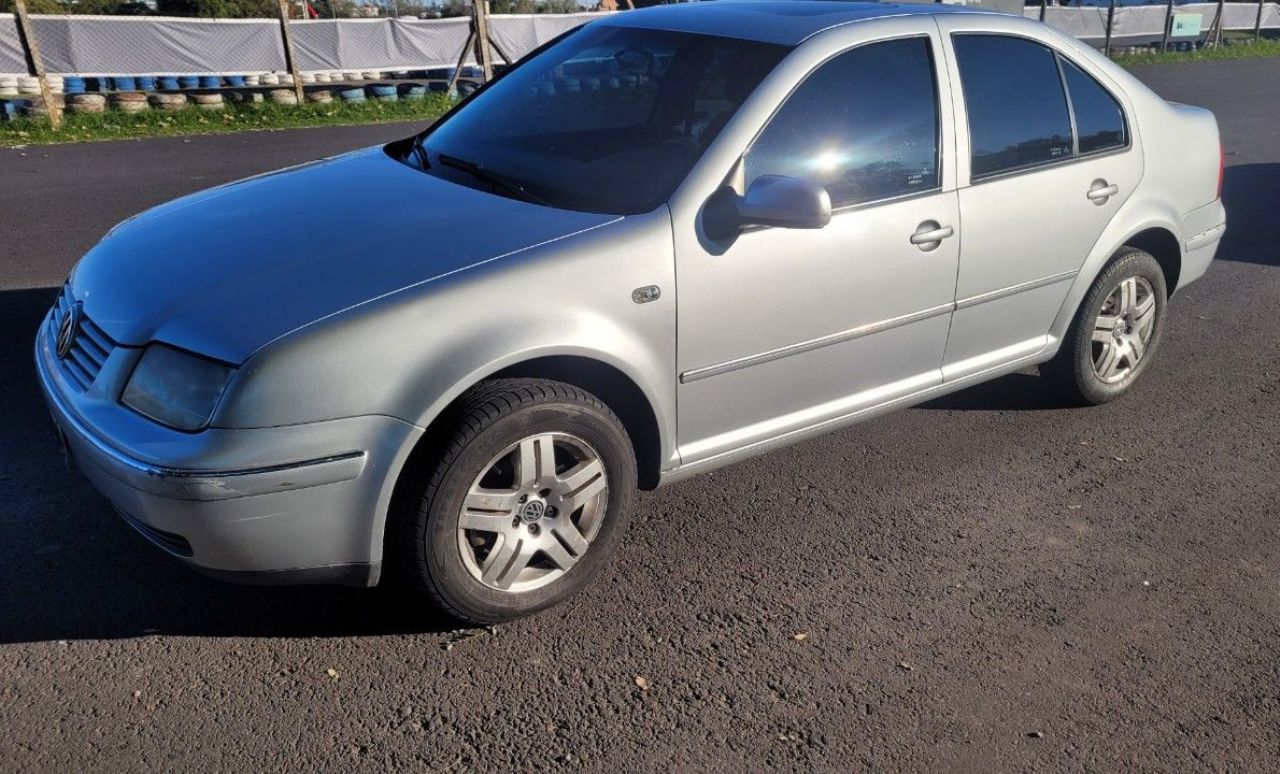 Volkswagen Bora Usado en Buenos Aires, deRuedas