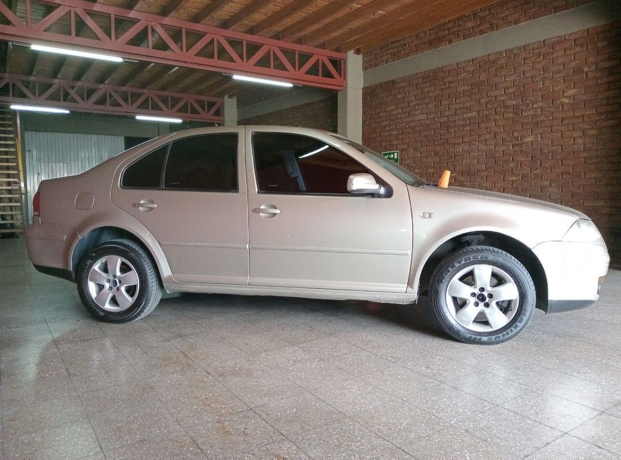 Volkswagen Bora Usado en Mendoza, deRuedas