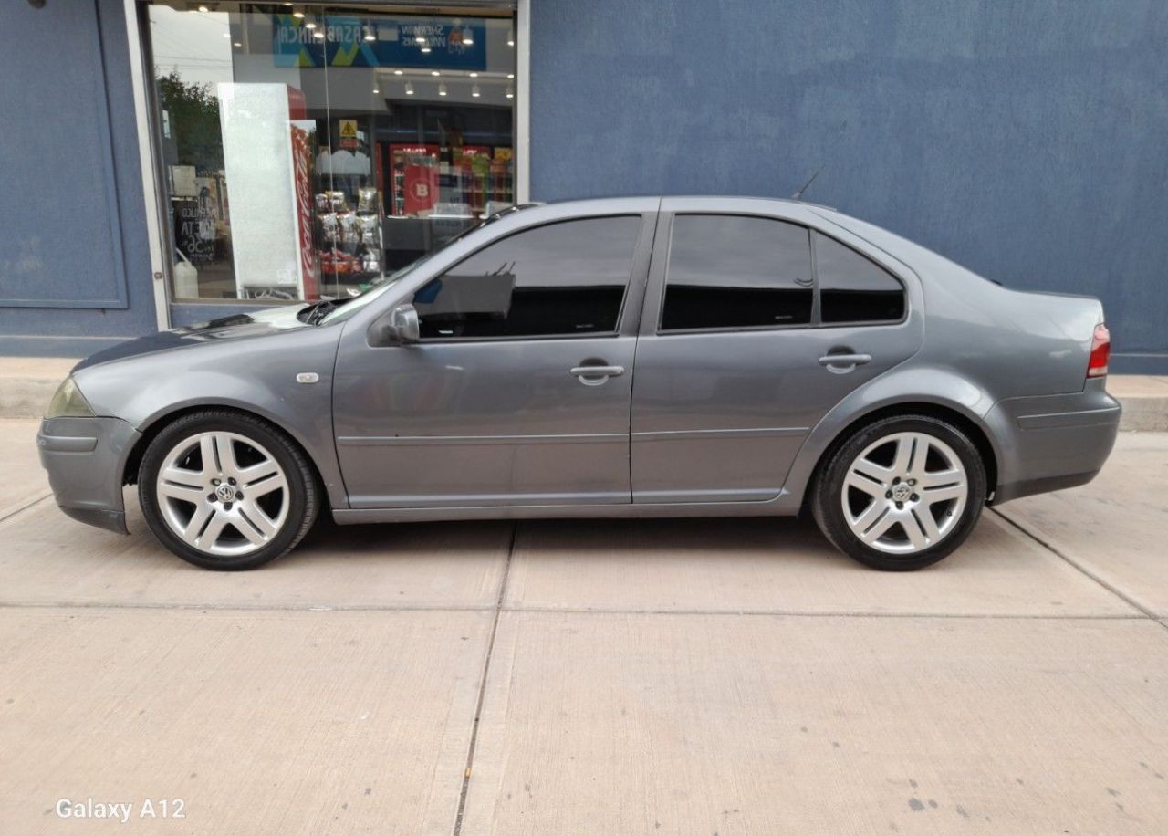 Volkswagen Bora Usado en Mendoza, deRuedas