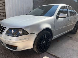 Volkswagen Bora Usado en Mendoza Financiado
