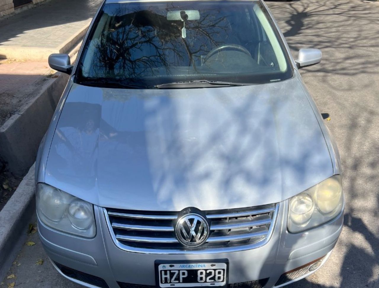 Volkswagen Bora Usado Financiado en Mendoza, deRuedas