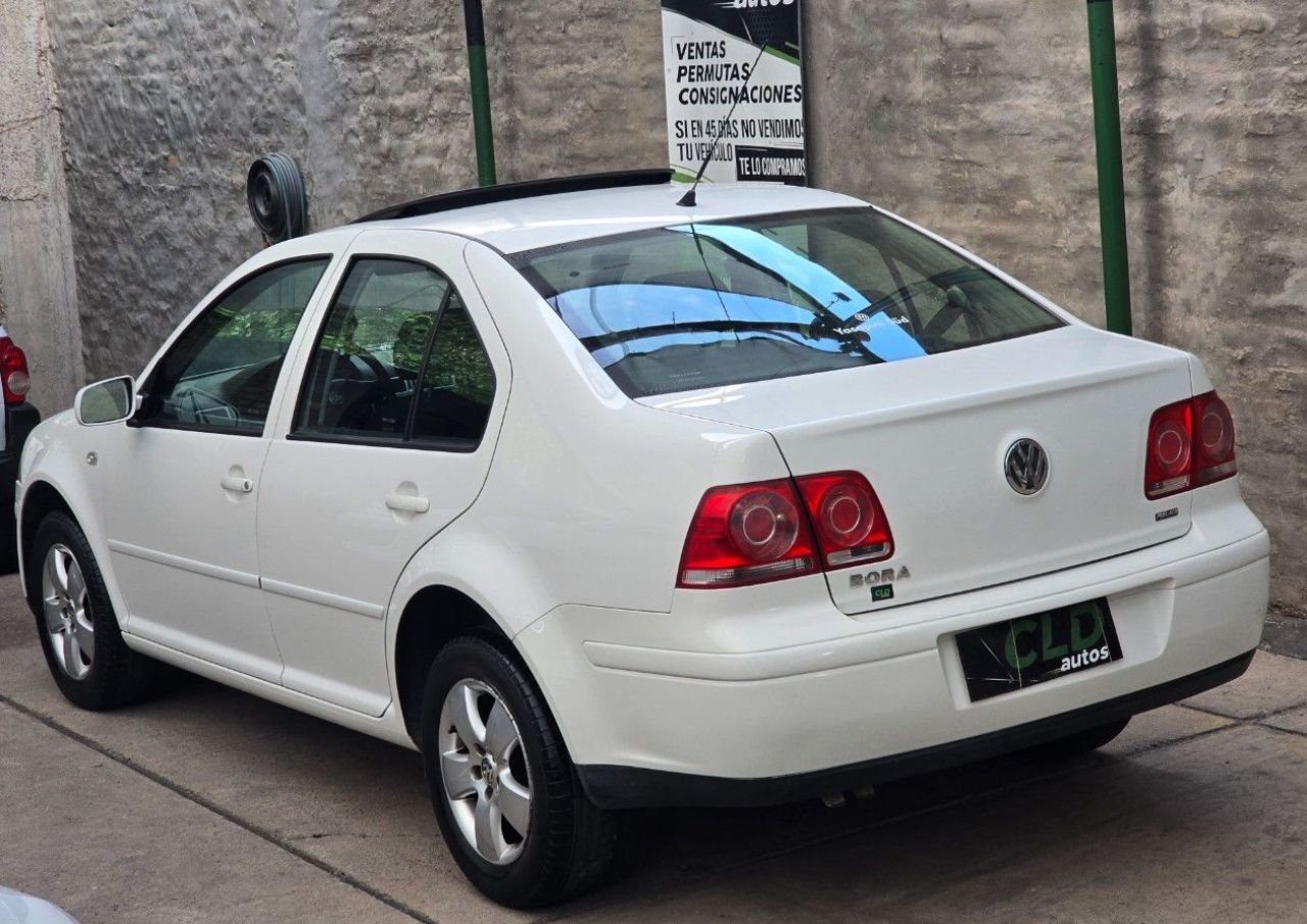 Volkswagen Bora Usado Financiado en Mendoza, deRuedas
