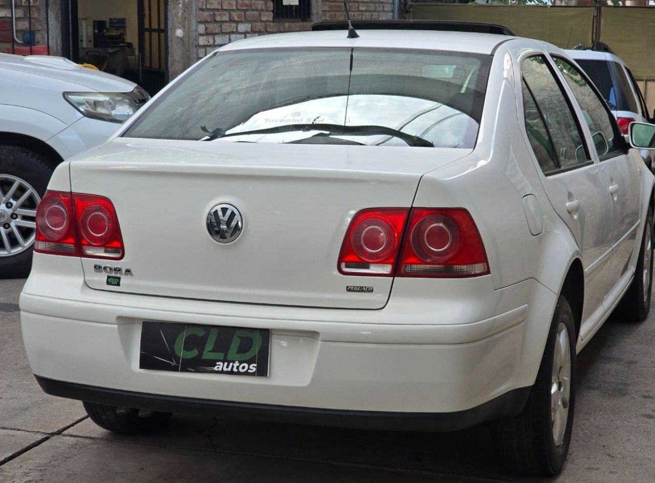Volkswagen Bora Usado Financiado en Mendoza, deRuedas
