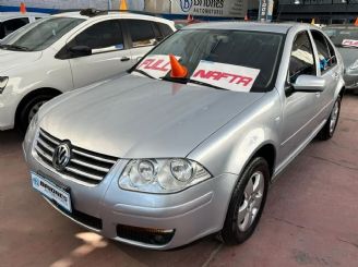 Volkswagen Bora Usado en Mendoza Financiado