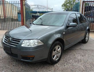 Volkswagen Bora Usado en Mendoza Financiado
