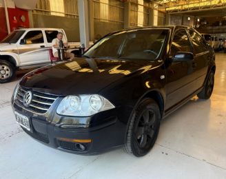 Volkswagen Bora Usado en Mendoza Financiado