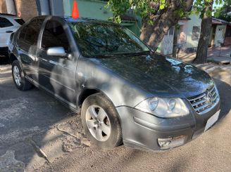 Volkswagen Bora Usado en Mendoza Financiado