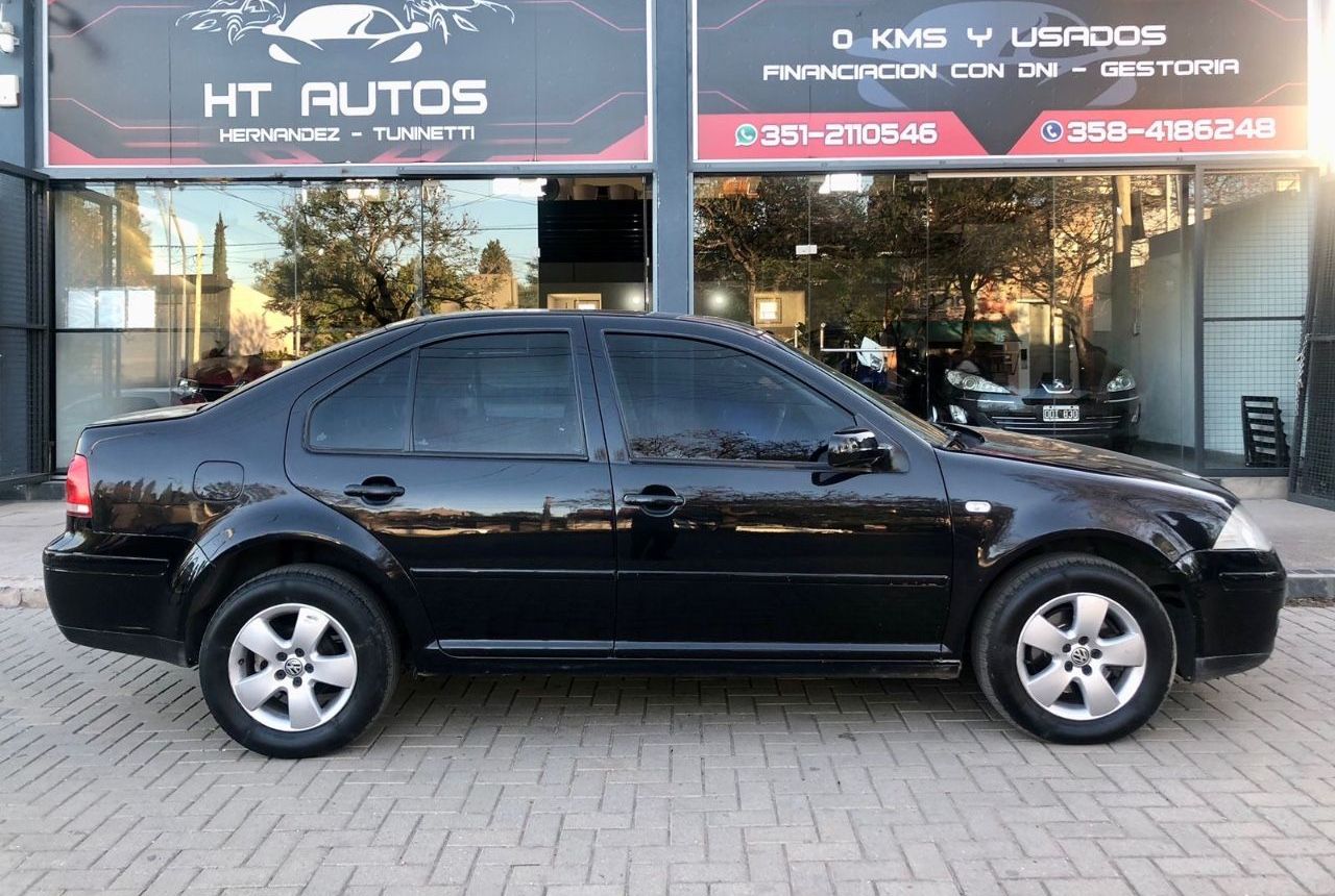 Volkswagen Bora Usado Financiado en Córdoba, deRuedas