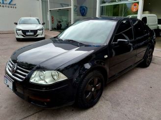 Volkswagen Bora Usado en Mendoza Financiado