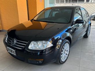 Volkswagen Bora Usado en Mendoza Financiado