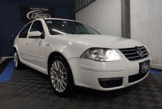 Volkswagen Bora Usado en Mendoza Financiado