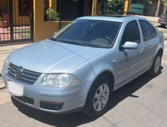 Volkswagen Bora Usado en Córdoba Financiado
