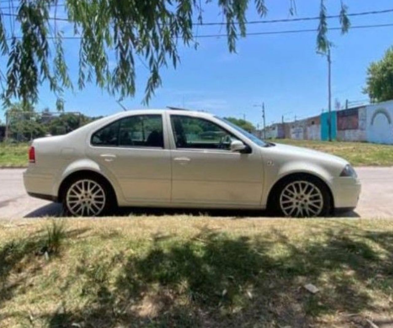 Volkswagen Bora Usado en Buenos Aires, deRuedas