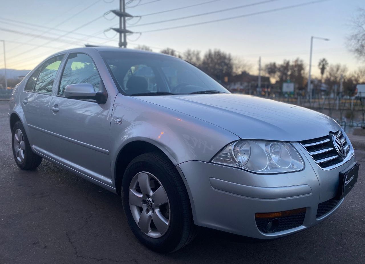 Volkswagen Bora Usado Financiado en Mendoza, deRuedas