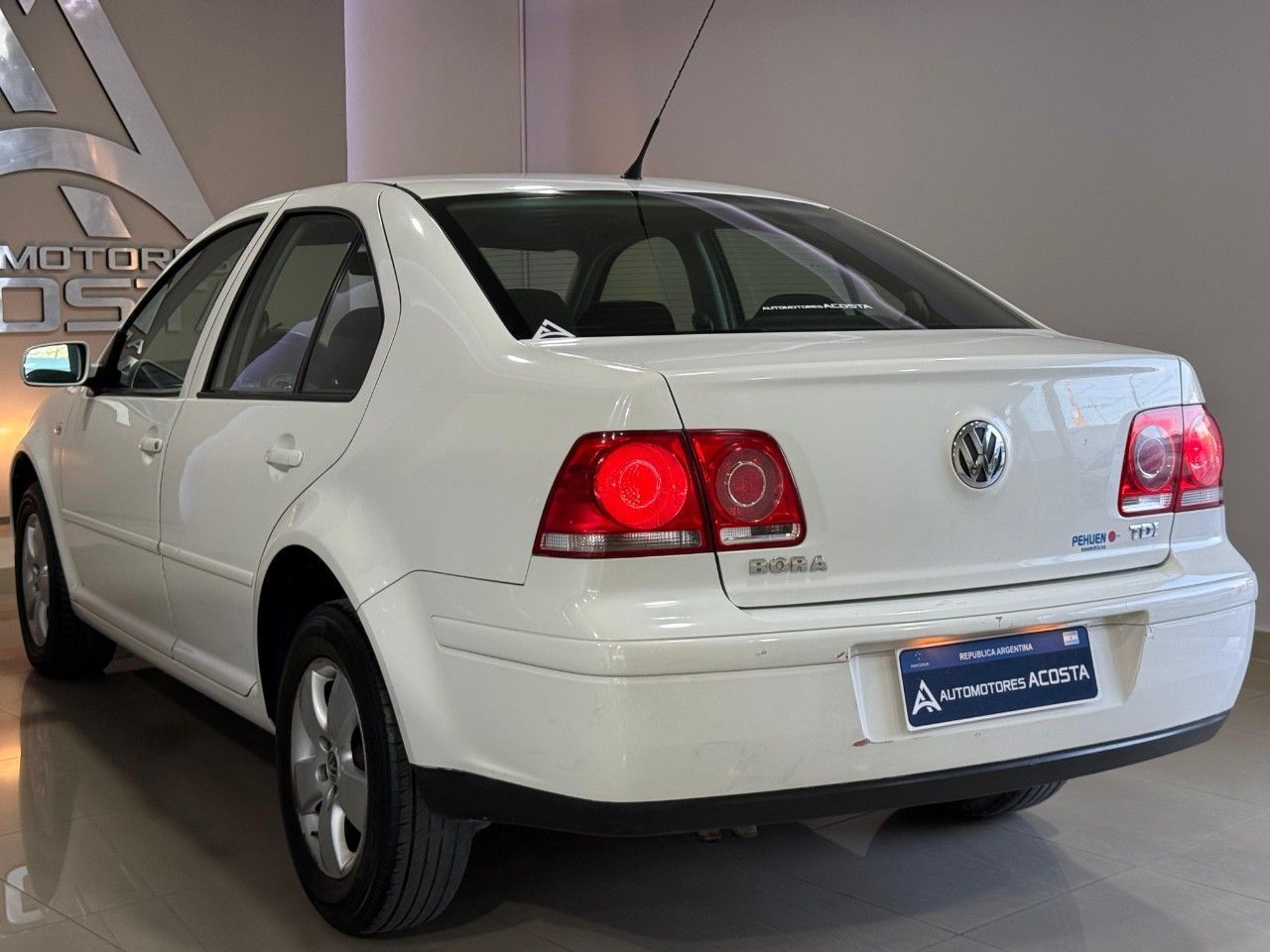 Volkswagen Bora Usado Financiado en San Juan, deRuedas