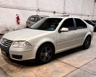 Volkswagen Bora Usado en Mendoza Financiado