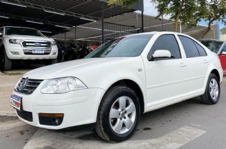 Volkswagen Bora Usado en San Juan Financiado