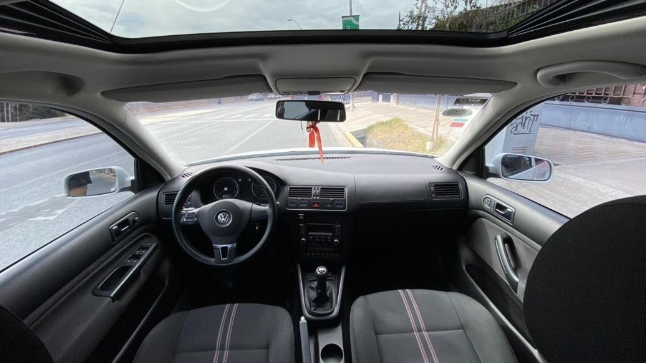 Volkswagen Bora Usado en San Juan, deRuedas