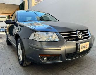 Volkswagen Bora Usado en Mendoza Financiado